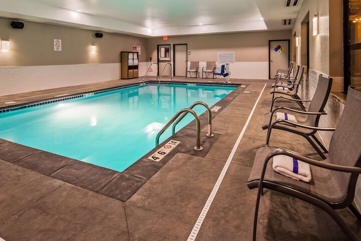 Best Western Premier Des Moines-Ankeny Hotel