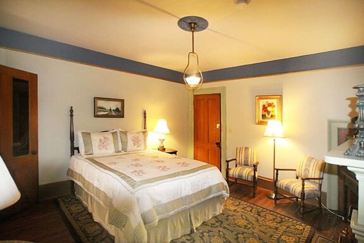 Room 57 of 170