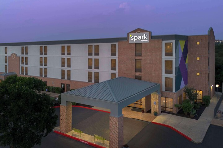 Spark by Hilton San Antonio Northwest near Six Flags