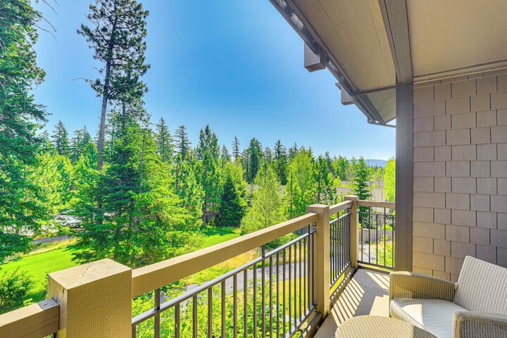 Cle Elum Condo w / Balcony in Suncadia Resort!