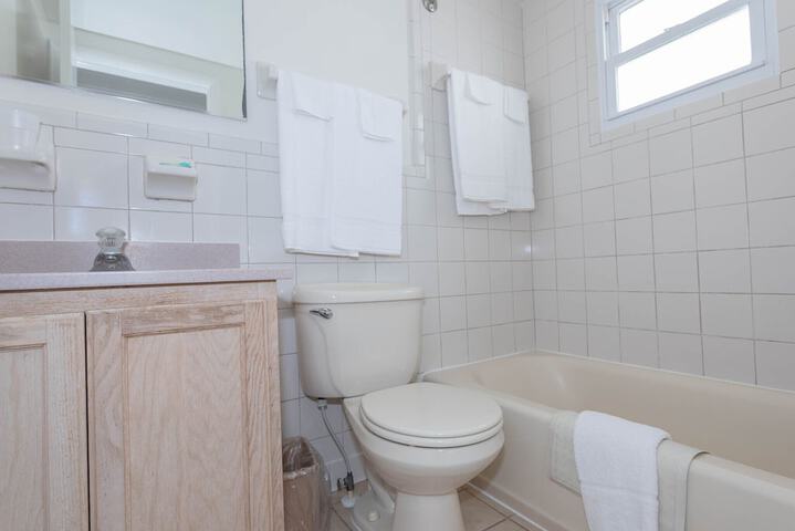 Room 20 of 32