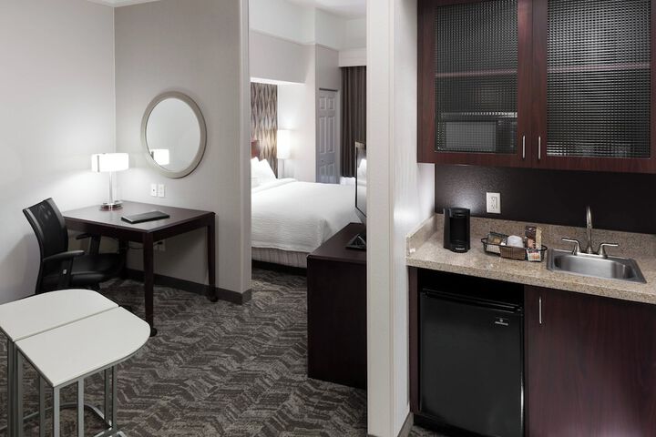 Room 33 of 52
