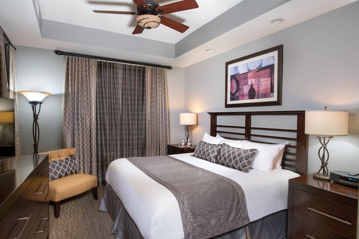 Room 25 of 42