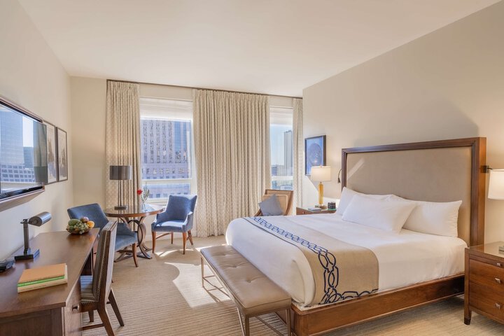 Room 40 of 132