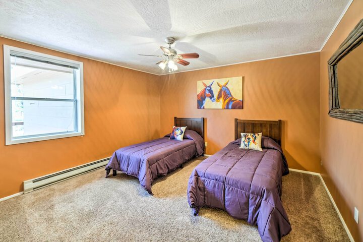 Spacious Mancos Home w / Furnished Deck & Yard!