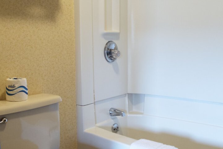 Room 16 of 31