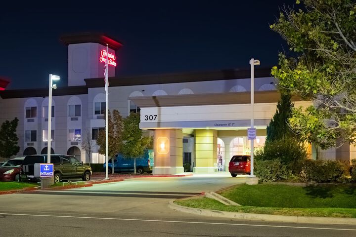 Hotel 3 of 66