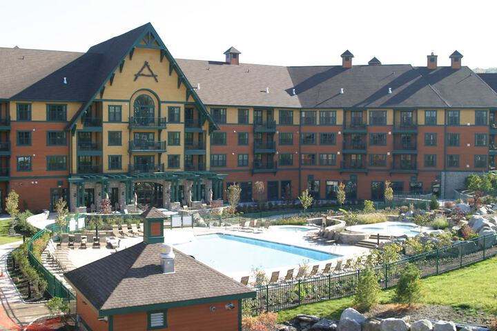 Hotel 2 of 117