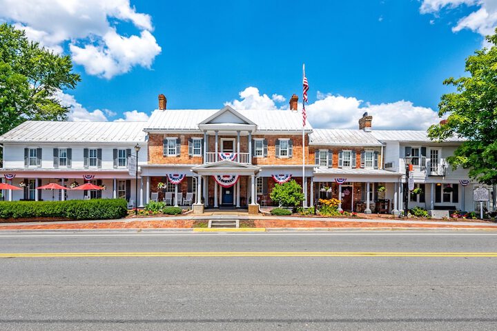 Wayside Inn