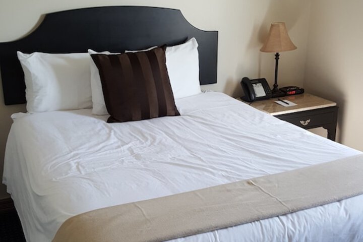 Room 29 of 54