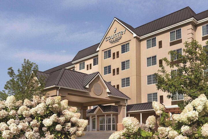Hotel 4 of 51