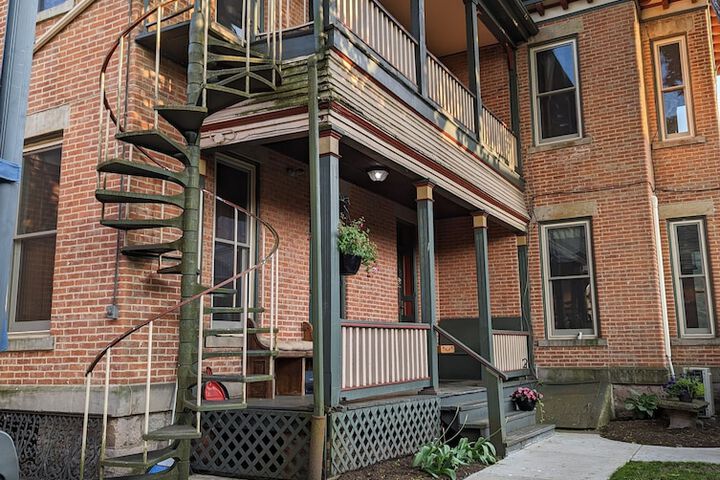The Gage Mansion B & B