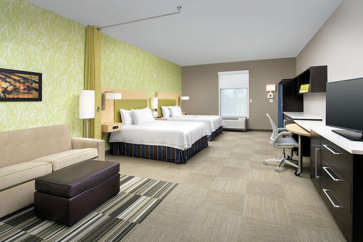 Room 17 of 36