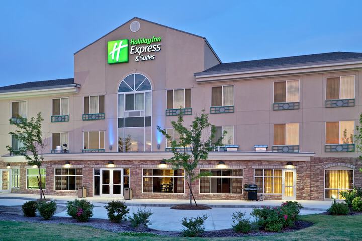Hotel 3 of 48