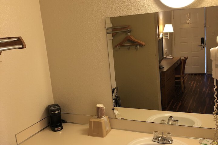 Room 44 of 57