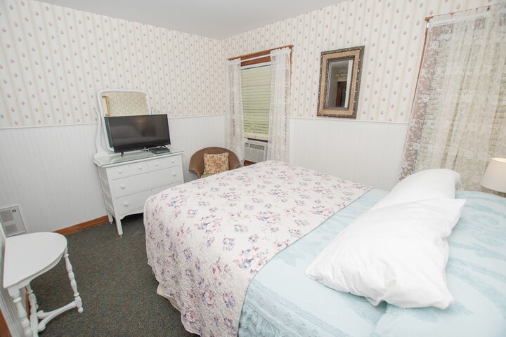 Room 37 of 162