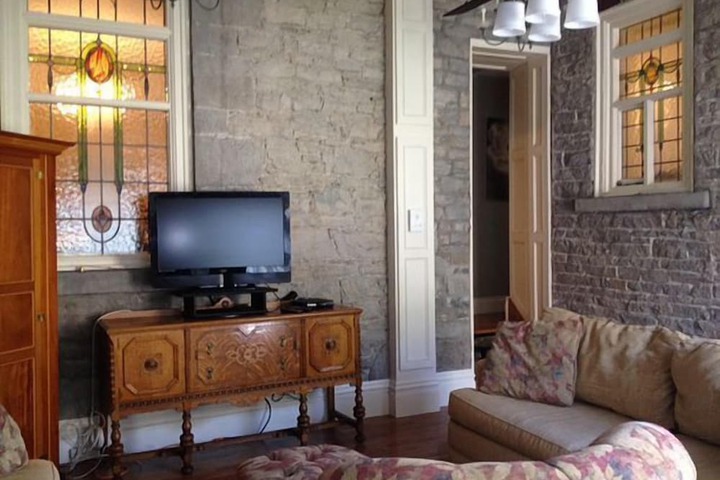 The Noble Suites