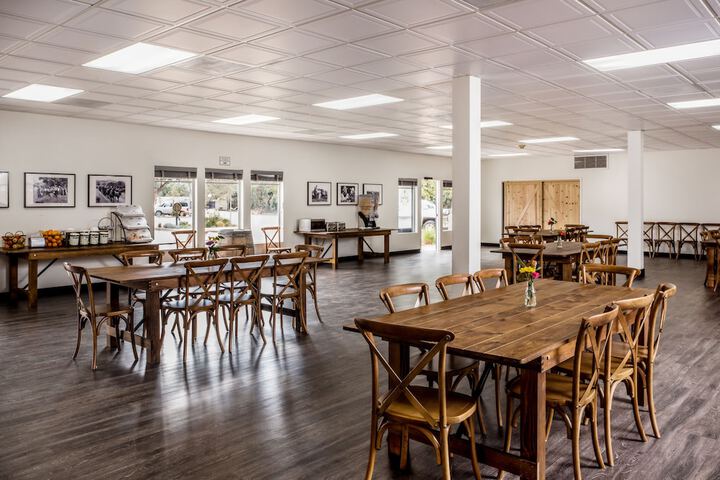 Sideways Inn