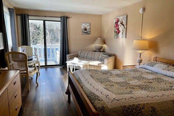 Room 54 of 72