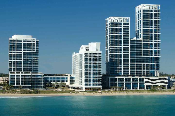 Carillon Miami Wellness Resort