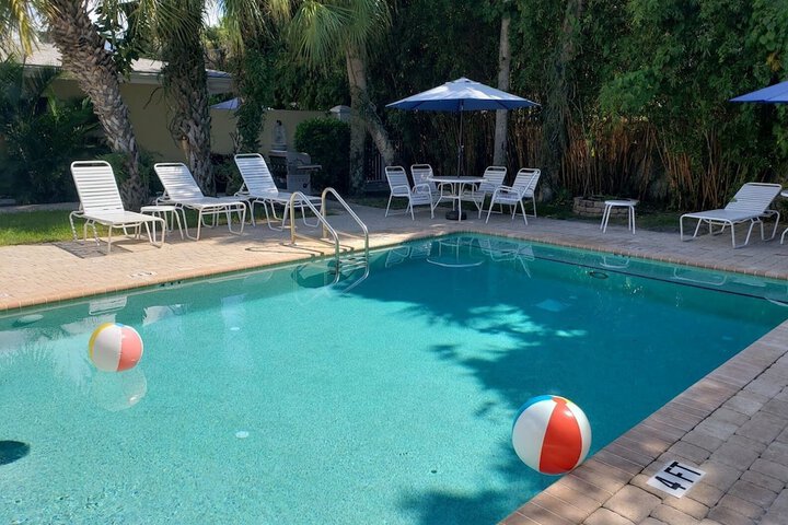 Pool 8 of 30