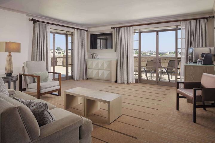 Arizona Biltmore LXR Hotels & Resorts
