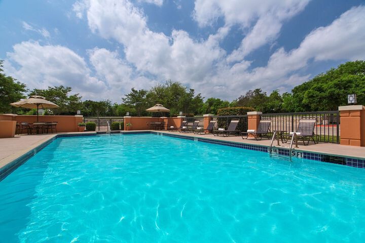 Pool 4 of 30