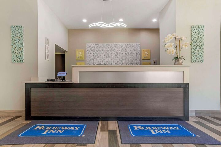 Hotel Interior 10 of 29