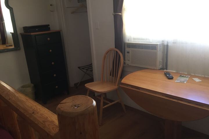 Room 57 of 105