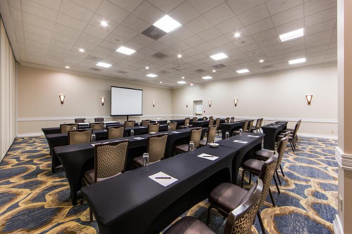 Hilton Irvine / Orange County Airport