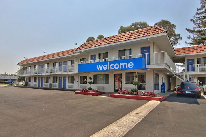 Hotel 3 of 29