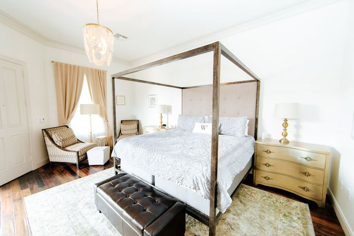 Room 42 of 50
