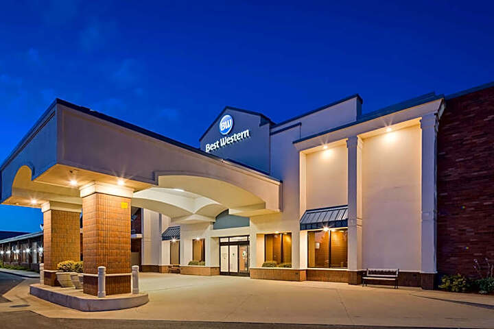 Valley Plaza Inn