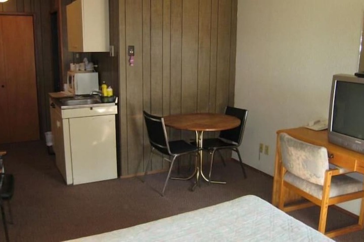 Willow Inn Motel