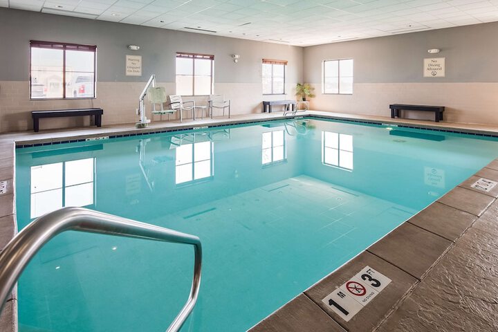 Pool 3 of 37