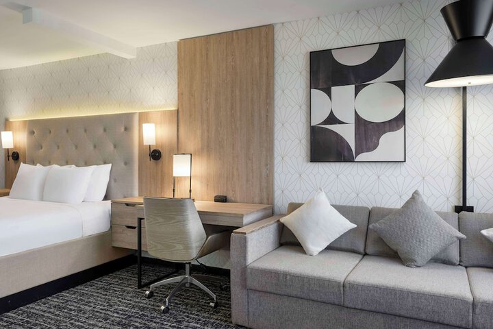 Hyatt Place Kansas City / Overland Park/Metcalf