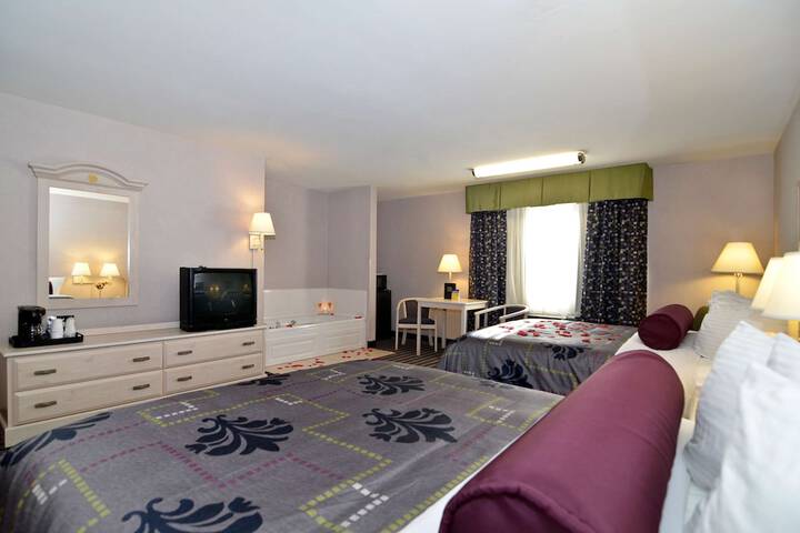 Room 14 of 19