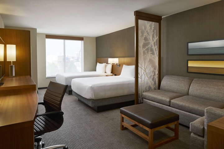Room 18 of 75