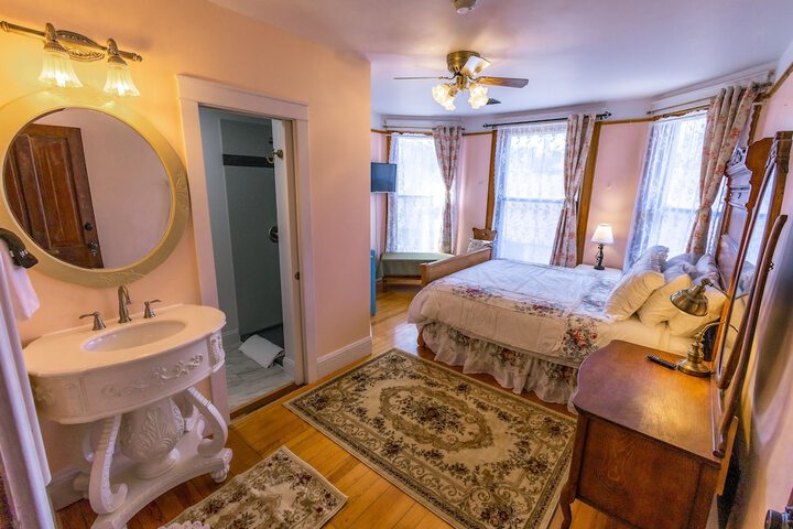 Room 88 of 124