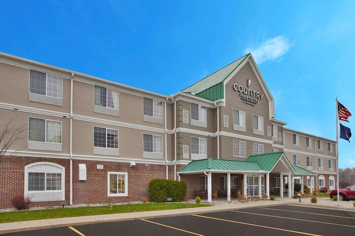 Country Inn & Suites by Radisson Big Rapids, MI