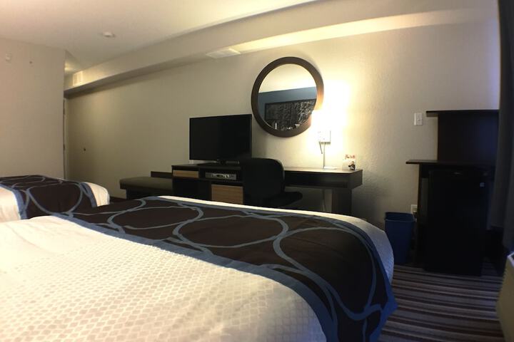 Super 8 by Wyndham Fort Frances
