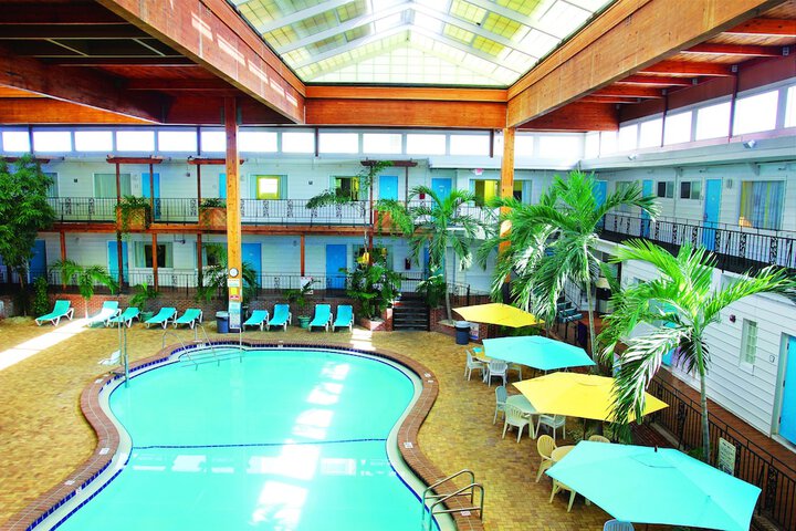 Pool 10 of 106