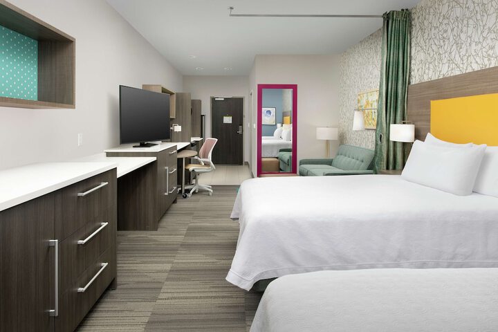 Room 21 of 37