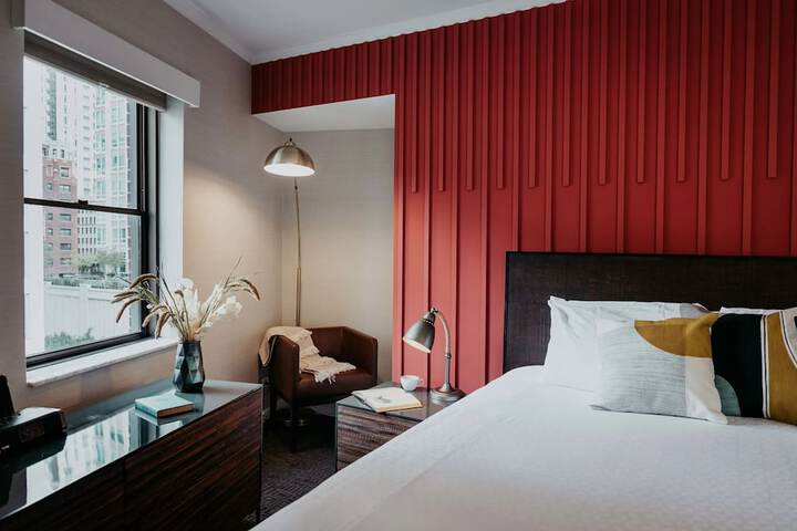 Room 21 of 43