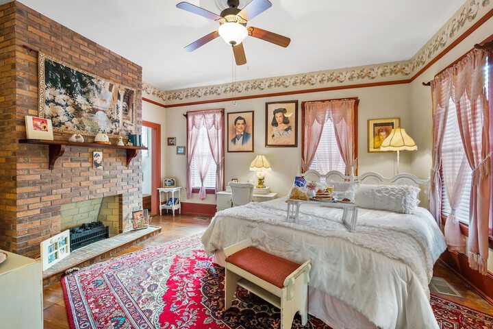 Room 37 of 56