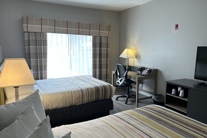 Room 35 of 86