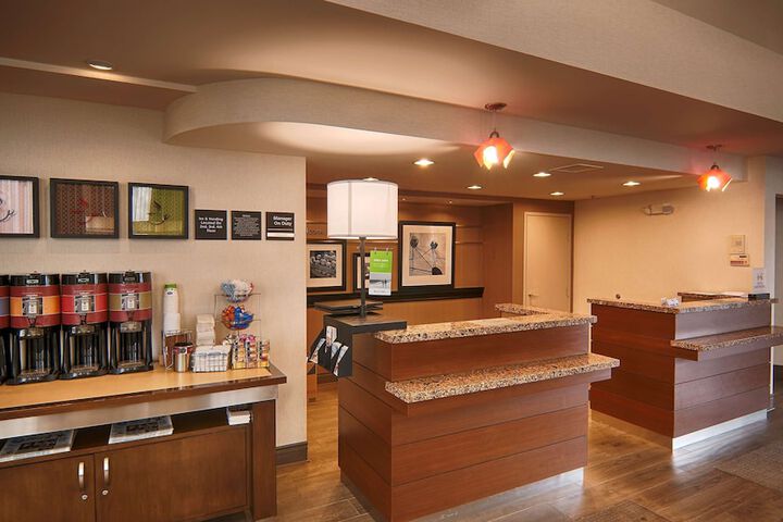 Hotel Interior 7 of 41