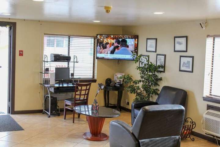 Super 8 by Wyndham Carson City / Lake Tahoe