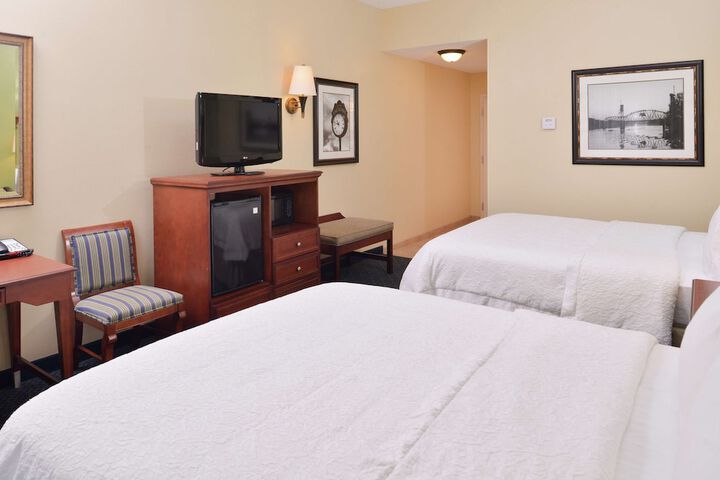 Room 45 of 77