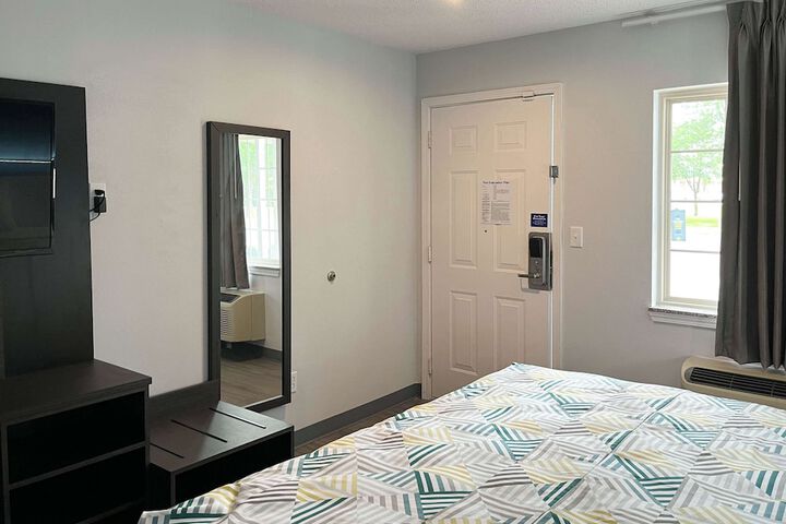 Studio 6 Suites - Lafayette IN